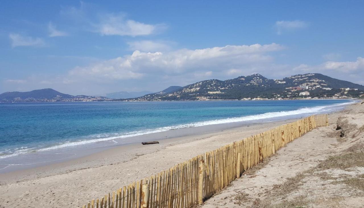 Studio Proche Port Et Plages, Piscine Hyeres Luaran gambar
